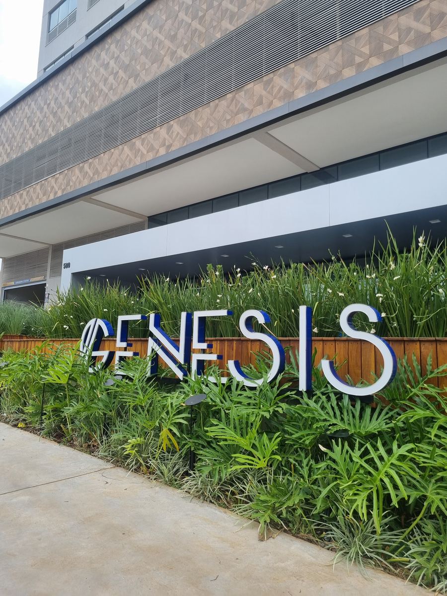 Fachada do Edifício Genesis Office